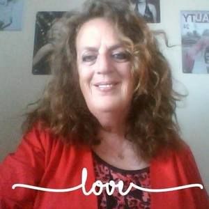 Meet your Posher, Connie